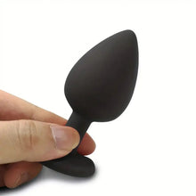 Load image into Gallery viewer, 3pcs Silicone Anal Plug w Red Jewel.
