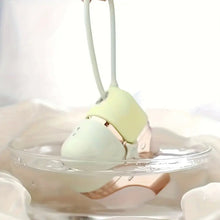 Load image into Gallery viewer, Clover 2-in-1 Discreet Sucking Vibrator.