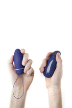 Load image into Gallery viewer, Bnaughty Deluxe Unleashed Midnight Blue Vibrator. - Beautiful Stranger 2020
