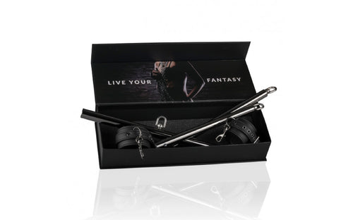 Fetish Collection Expander Spreader Bar and Cuffs Set. - Beautiful Stranger 2020